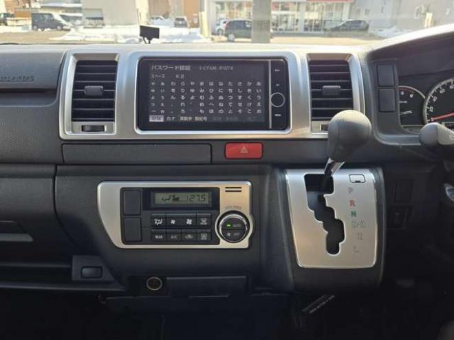 ハイエースバン3.0 スーパーGL ロング ディーゼルターボ 4WD　寒冷地仕様　プッシュスタート　スマートキー　リアヒーター&リアクーラー　LEDヘッドライト　フロントフォグランプ　 バックカメラ　ステアリングスイッチ　パワーヒート　純正ナビ　フルセグTV　レーダー探知機 3000