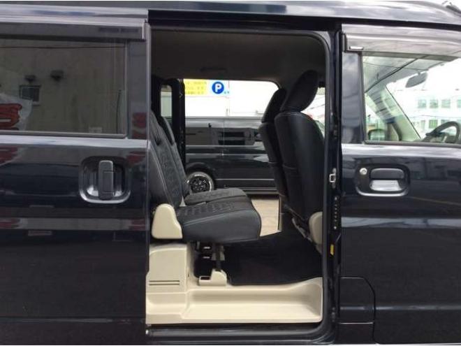 エブリィジョイン ハイルーフ 5AGS車 4WD　パートタイム4WD　キーレス　リアヒーター　フルセグTV　7インチメモリナビ　ベッドキッド　電動格納ミラー　社外タコメーター　CD/DVD　AUX　Bluetooth　アルミホイール 660