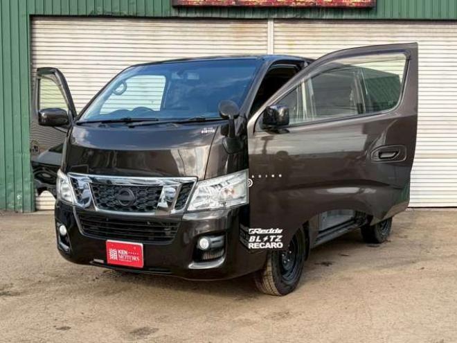 キャラバンNV350 2.5 プレミアムGX ロングボディ ディーゼルターボ 4WD　ナビ　バックカメラ　ETC　パワステ　パワーウィンドウ　キーレスエントリー　エアコン　盗難防止装置　両側スライドドア　フロントフォグランプ 2500