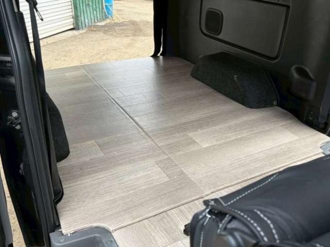 キャラバンNV350 2.5 プレミアムGX ロングボディ ディーゼルターボ 4WD　ナビ　バックカメラ　ETC　パワステ　パワーウィンドウ　キーレスエントリー　エアコン　盗難防止装置　両側スライドドア　フロントフォグランプ 2500