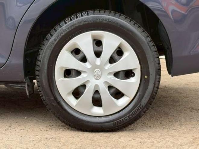 カローラフィールダー1.5 G 4WD　エンジンスターター　ETC　パワステ　パワーウィンドウ　ABS　キーレスエントリー　エアコン　横滑り防止装置 1500