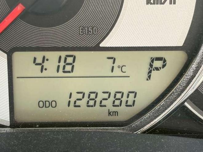 カローラフィールダー1.5 G 4WD　エンジンスターター　ETC　パワステ　パワーウィンドウ　ABS　キーレスエントリー　エアコン　横滑り防止装置 1500