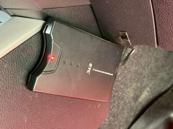 カローラフィールダー1.5 G 4WD　エンジンスターター　ETC　パワステ　パワーウィンドウ　ABS　キーレスエントリー　エアコン　横滑り防止装置 1500