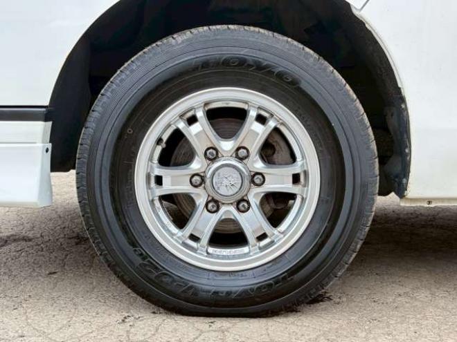 キャラバンNV350 2.5 ライダー DX ロングボディ ディーゼルターボ 4WD　ナビTV　ETC　パワステ　パワーウィンドウ　エアコン　ABS　キーレスエントリー　片側スライドドア 2500