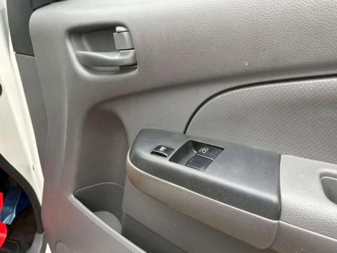 キャラバンNV350 2.5 ライダー DX ロングボディ ディーゼルターボ 4WD　ナビTV　ETC　パワステ　パワーウィンドウ　エアコン　ABS　キーレスエントリー　片側スライドドア 2500