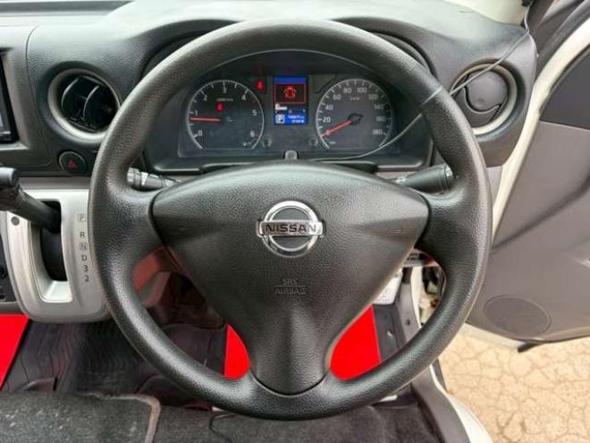 キャラバンNV350 2.5 ライダー DX ロングボディ ディーゼルターボ 4WD　ナビTV　ETC　パワステ　パワーウィンドウ　エアコン　ABS　キーレスエントリー　片側スライドドア 2500