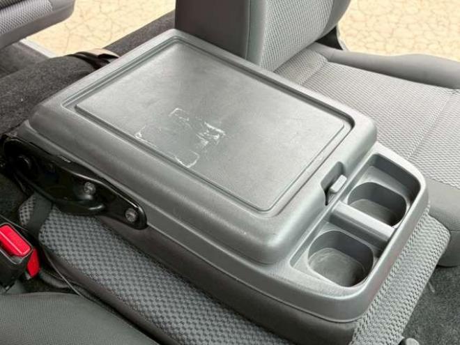 キャラバンNV350 2.5 ライダー DX ロングボディ ディーゼルターボ 4WD　ナビTV　ETC　パワステ　パワーウィンドウ　エアコン　ABS　キーレスエントリー　片側スライドドア 2500