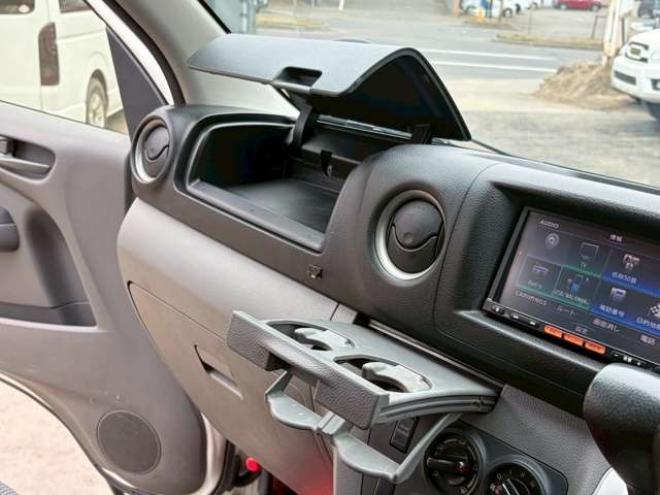 キャラバンNV350 2.5 ライダー DX ロングボディ ディーゼルターボ 4WD　ナビTV　ETC　パワステ　パワーウィンドウ　エアコン　ABS　キーレスエントリー　片側スライドドア 2500