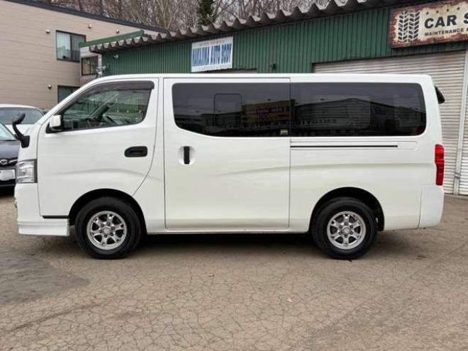 キャラバンNV350 2.5 ライダー DX ロングボディ ディーゼルターボ 4WD　ナビTV　ETC　パワステ　パワーウィンドウ　エアコン　ABS　キーレスエントリー　片側スライドドア 2500