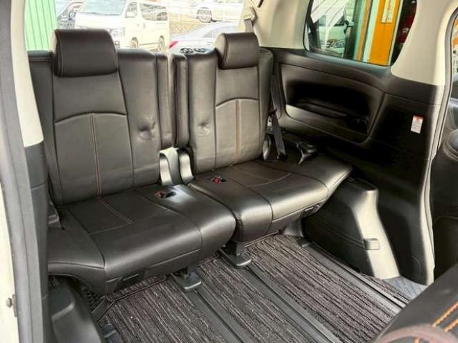 ヴェルファイア2.5 Z 4WD　純正ナビ　TRDエアロ　両側パワスラ　バックカメラ　社外アルミホイール　ETC　車高調　パワステ　パワーウィンドウ　キーレスエントリー　ABS　盗難防止装置　横滑り防止装置　エアコン　3列シート 2500