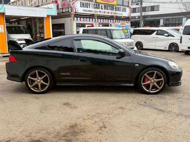 インテグラタイプR　2.0　ワンオーナー　レカロシート　パワステ　パワーウィンドウ　純正アルミホイール　ABS　キーレスエントリー　横滑り防止装置　エアコン　盗難防止装置 2WD 2000