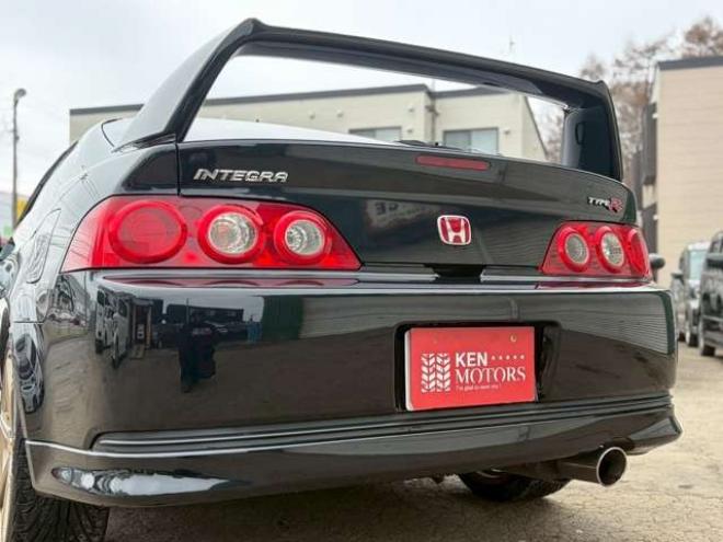 インテグラタイプR　2.0　ワンオーナー　レカロシート　パワステ　パワーウィンドウ　純正アルミホイール　ABS　キーレスエントリー　横滑り防止装置　エアコン　盗難防止装置 2WD 2000