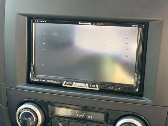 パジェロ3.0 ロング リミテッド エディション 4WD　ワンオーナー　社外ナビ　バックカメラ　純正アルミホイール　エアコン　エンジンスターター　ETC　記録簿　キーレスエントリー　パワステ　パワーウィンドウ　3列シート　エアコン　寒冷地仕様　盗難防止装置 3000