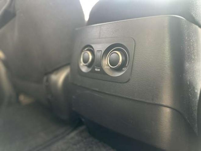 パジェロ3.2 ロング エクシード ディーゼルターボ 4WD　クルーズコントロール　パワステ　パワーウィンドウ　ABS　純正ナビ　バックカメラ　横滑り防止装置　盗難防止装置　純正アルミホイール 3200