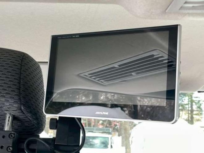 キャラバンNV350 2.5 プレミアムGX ロングボディ ディーゼルターボ 4WD　ベッドキット　スマートキー　キーレスエントリー　パワステ　パワーウィンドウ　ABS　ETC　エアコン　盗難防止装置　両側スライドドア 2500