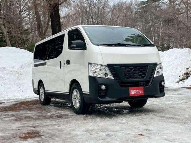 キャラバンNV350 2.5 プレミアムGX ロングボディ ディーゼルターボ 4WD　エンジンスターター　社外11インチナビ　バックカメラ　ETC　ワンオーナー　左側電動スライドドア　社外アルミ　パワーウィンドウ　パワステ　後席モニター　ABS　キーレスエントリー　衝突被害軽減ブレーキ 2500
