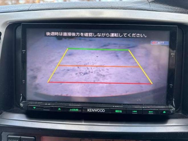 ハイラックスサーフ2.7 SSR-G 4WD　禁煙車　パワステ　パワーウィンドウ　ETC　社外ナビ　バックカメラ　キーレスエントリー　リフトアップ　エンジンスターター　寒冷地仕様　ABS　エアコン　盗難防止装置　社外アルミホイール 2700