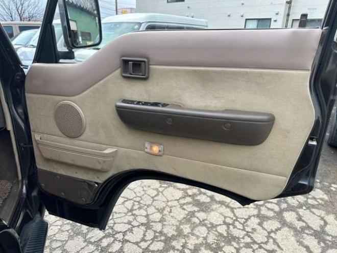 キャラバン3.0 リムジン　ワンオーナー/社外AW/クルコン/サンルーフ 2WD 3000