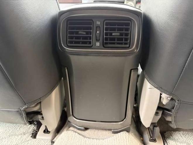 ハイラックスサーフ2.7 SSR-X リミテッド 4WD　社外アルミホイール　リフトアップ　社外ナビ　バックカメラ　ETC　寒冷地仕様　ABS　キーレスエントリー　パワステ　パワーウィンドウ　盗難防止装置　エアコン　ルーフレール 2700