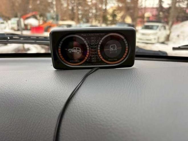 ハイラックスサーフ3.0 SSR-G ワイドボデー ディーゼルターボ 4WD　レカロシート　社外ハンドル　社外ナビ　地デジ　ETC　2バッテリー　バンパーガード　パワステ　パワーウィンドウ　純正アルミホイール　クルーズコントロール　寒冷地仕様 3000