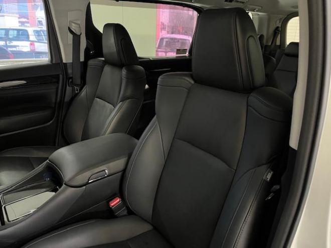 アルファード２．５Ｓ　Ｃパッケージ　本州仕入　寒冷地仕様　禁煙車　ＲＡＹＳ１８インチＡＷ　社外１６ＡＷ＋スタッドレスタイヤ付　純正リアフリップダウンモニター　全方位アラウンドビューモニター　前後ドライブレコーダー　パワーバックドア 4WD 2500 5Dr