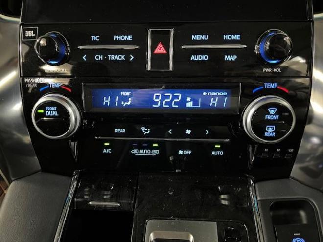 アルファード２．５Ｓ　Ｃパッケージ　本州仕入　寒冷地仕様　禁煙車　ＲＡＹＳ１８インチＡＷ　社外１６ＡＷ＋スタッドレスタイヤ付　純正リアフリップダウンモニター　全方位アラウンドビューモニター　前後ドライブレコーダー　パワーバックドア 4WD 2500 5Dr