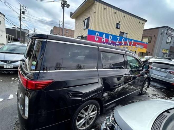 エルグランド2.5 250ハイウェイスター 4WD　パワースライドドア　ナビフルセグTVバックモニター 2500