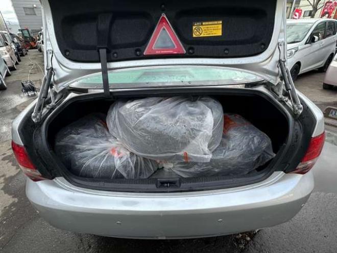 クラウンロイヤル 3.0 ロイヤルサルーン i-Four 4WD　純正HDDナビ　プッシュスタート　ビルトインETC　地デジ　純正アルミホイール夏　純正アルミホイール冬　バックモニター　クルーズコントロール 3000