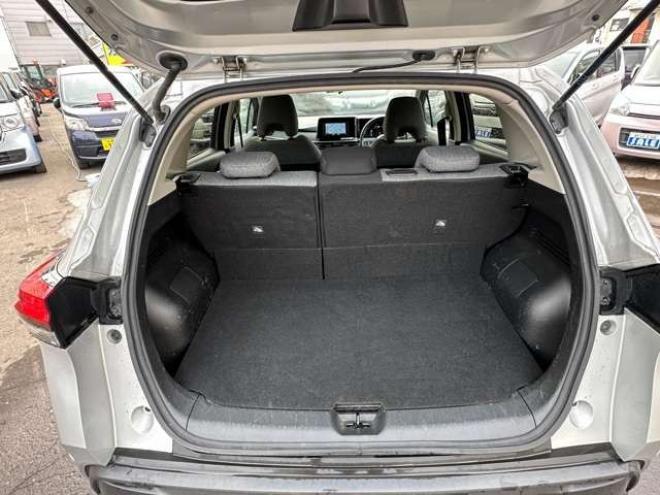 ノート1.2 S FOUR 4WD　ナビ　Bluetooth　アラウンドビューモニター　バックモニター　　オートホールド　アイドリングストップ　USB　スチールホイール冬　レーンキープアシスト　横滑り防止装置　コーナーセンサー　シートヒーター 1200