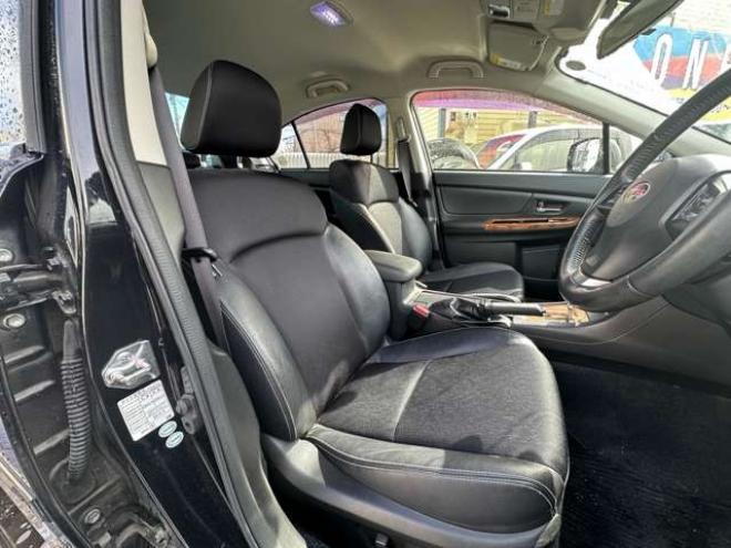 インプレッサG4 2.0 i-S アイサイト 4WD　SDナビ　Bluetooth　地デジ　バックカメラ　衝突軽減ブレーキ　レーンキープアシスト　純正アルミホイール夏　TEC　横滑り防止装置　アイドリングストップ　パワーコンセント　STIフロントアンダースポイラー 2000