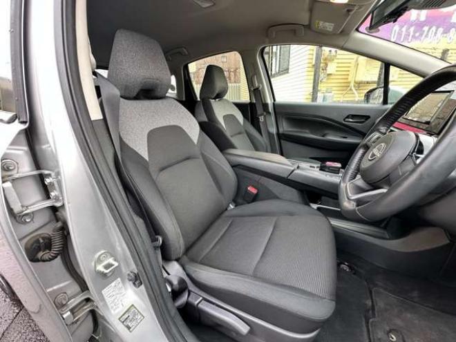 ノート1.2 S FOUR 4WD　ナビ　Bluetooth　オートホールド　アイドリングストップ　USB　スチールホイール冬　レーンキープアシスト　横滑り防止装置　コーナーセンサー　シートヒーター 1200