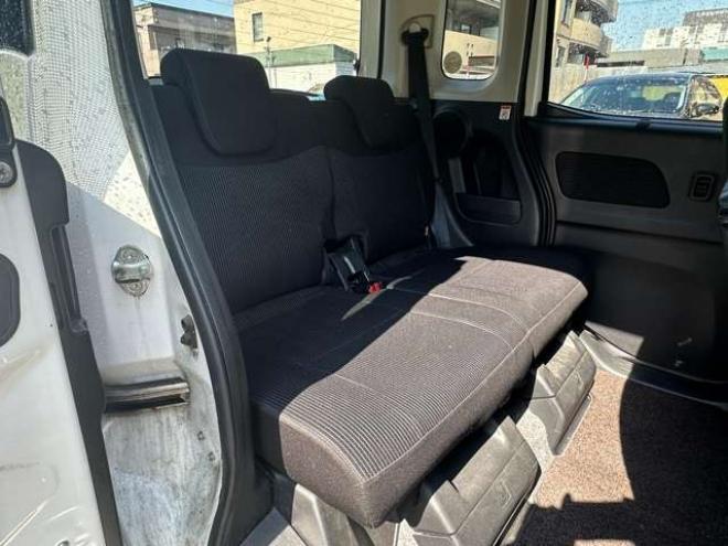 デイズルークスハイウェイスター Xターボ 4WD　片側パワースライドドア　Bluetooth　アイドリングストップ　横滑り防止　衝突軽減ブレーキ　シートヒーター　ナビ　地デジ　アラウンドビューモニター　バックモニター　純正アルミホイール夏　プッシュスタート 660