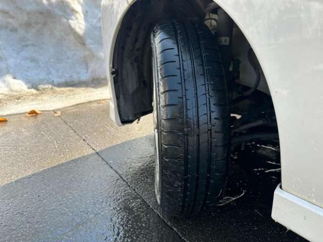 デイズルークスハイウェイスター Xターボ 4WD　片側パワースライドドア　Bluetooth　アイドリングストップ　横滑り防止　衝突軽減ブレーキ　シートヒーター　ナビ　地デジ　アラウンドビューモニター　バックモニター　純正アルミホイール夏　プッシュスタート 660