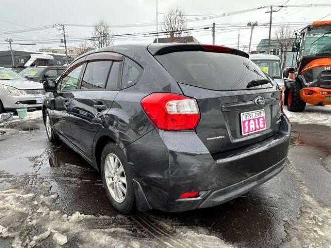 インプレッサスポーツ 1.6 i-L 4WD　SDナビ　Bluetooth　横滑り防止装置　アイドリングストップ　ETC　純正アルミホイール夏　　地デジ 1600