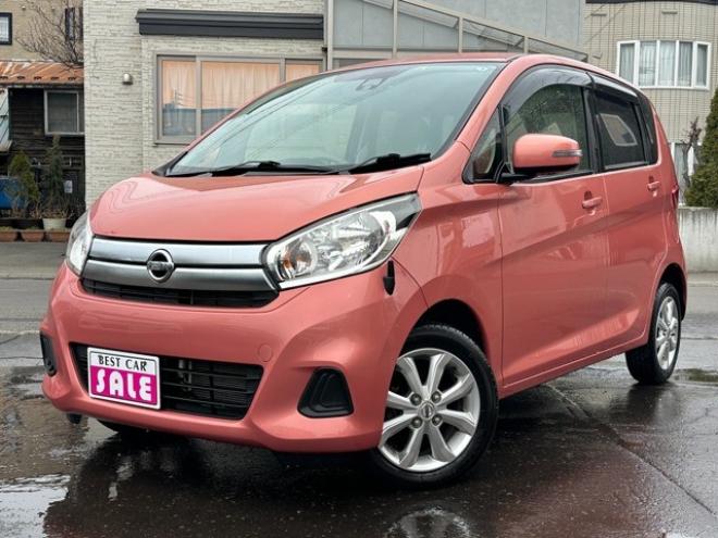 デイズX モカセレクション 4WD　4WD　アラウンドビューモニター　バックカメラ　アイドリングストップ　衝突軽減ブレーキ　横滑り防止装置　シートヒーター　純正アルミホイール夏 660