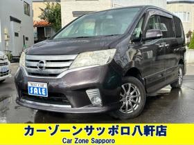 セレナ　2.0 ハイウェイスター Vセレクション 4WD　両側ワンタッチオートスライドドア　アイドリングトップ　横滑り防止装置　プッシュスタート　クルーズコントロール　社外アルミホイール夏 2000
