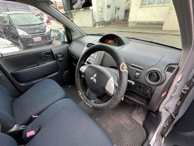 eKスポーツX 4WD　純正CD/MDオーディオ　シートシーター　社外アルミホイール冬 660