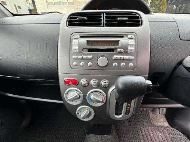 eKスポーツX 4WD　純正CD/MDオーディオ　シートシーター　社外アルミホイール冬 660