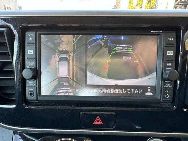 デイズルークスハイウェイスター Gターボ 4WD　ワンタッチ両側オートスライドドア　ナビ　Bluetooth　地デジ　運転席シートヒーター　衝突軽減ブレーキ　アイドリングストップ　横滑り防止装置　アラウンドビューモニター　バックモニター　純正アルミホイール 660