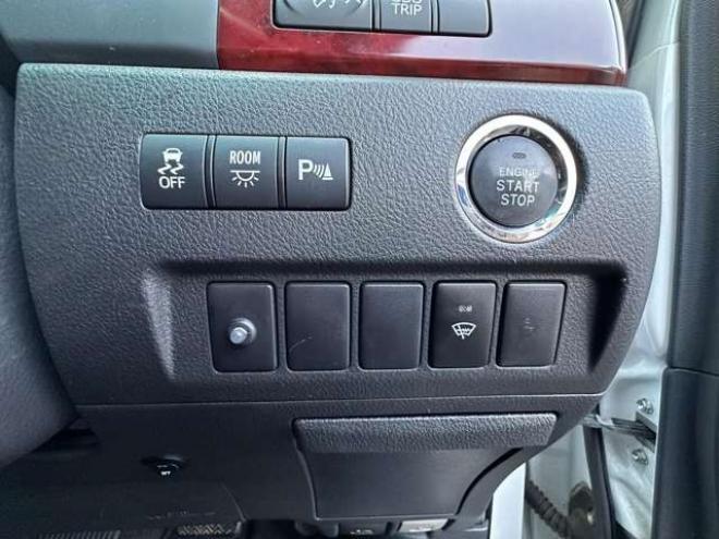 ヴェルファイア2.4 Z 4WD　両側パワースライドドア　ナビ　バックカメラ　ETC　純正アルミホイール夏　コーナーセンサー　横滑り防止装置　プッシュスタート 2400