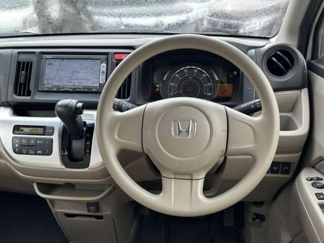 N-WGNG 4WD　4WD　SDナビ　Bluetooth　横滑り防止装置　スマートキー　アイ　社外アルミホイール夏　ドリングストップ　衝突安全BODY　ABS　スチールホイール冬 660