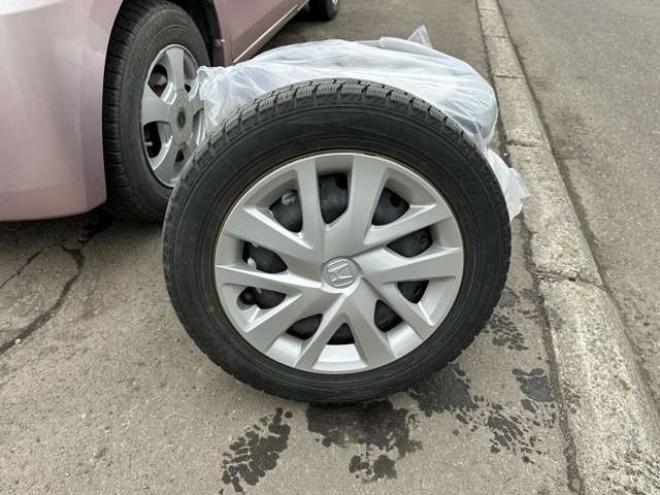 N-WGNG 4WD　4WD　SDナビ　Bluetooth　横滑り防止装置　スマートキー　アイ　社外アルミホイール夏　ドリングストップ　衝突安全BODY　ABS　スチールホイール冬 660