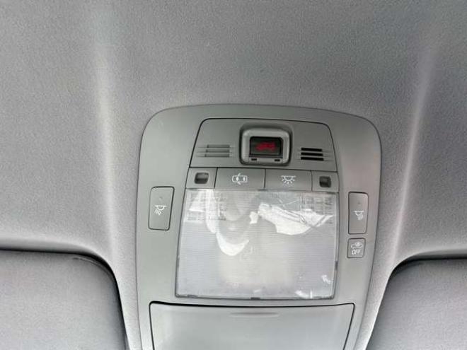 クラウンロイヤル 2.5 ロイヤルサルーン i-Four ナビパッケージ 4WD　純正HDDナビ　寒冷地仕様　地デジ　ビルトインETC　プッシュスタート　パワーシート　バックモニター　社外アルミホイール夏　純正アルミホイール冬　インテリジェントキー　横滑り防止装置 2500