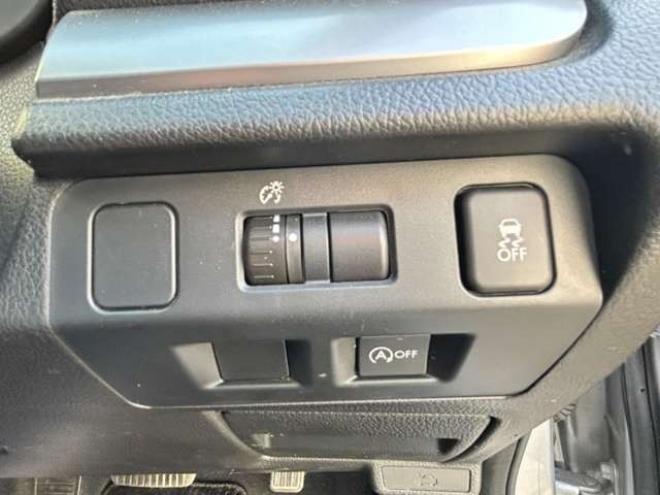 インプレッサG4 1.6 i-L 4WD　アイドリングストップ　キーレスキー 1600