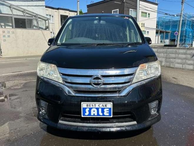 セレナ2.0 ハイウェイスター 4WD　ワンオーナー　両側ワンタッチオートスライドドア　ETC　横滑り防止装置　アイドリングストップ　バックモニター 2000