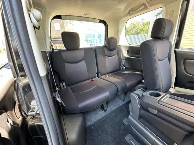 セレナ2.0 ハイウェイスター 4WD　ワンオーナー　両側ワンタッチオートスライドドア　ETC　横滑り防止装置　アイドリングストップ　バックモニター 2000