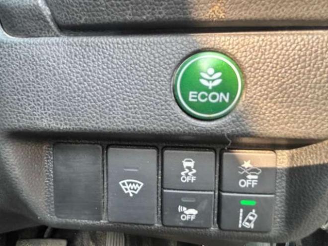 フィット1.5 ハイブリッド L ホンダセンシング 4WD　ナビバックモニターフルセグTV　センシング 1500