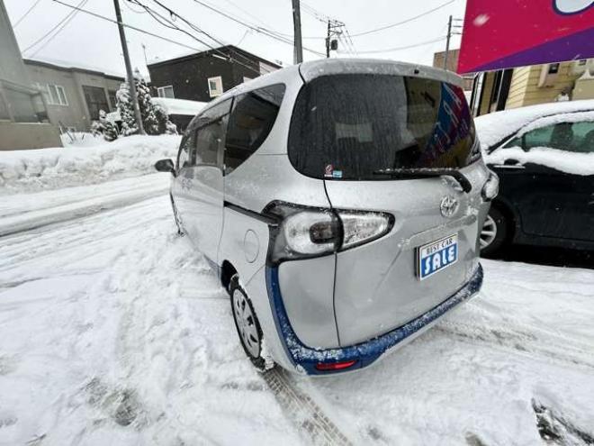 シエンタ1.5 G 4WD　左右電動スライドドア　ビルトインETC　ナビフルセグTVバックモニター　プリクラッシュブレーキ 1500