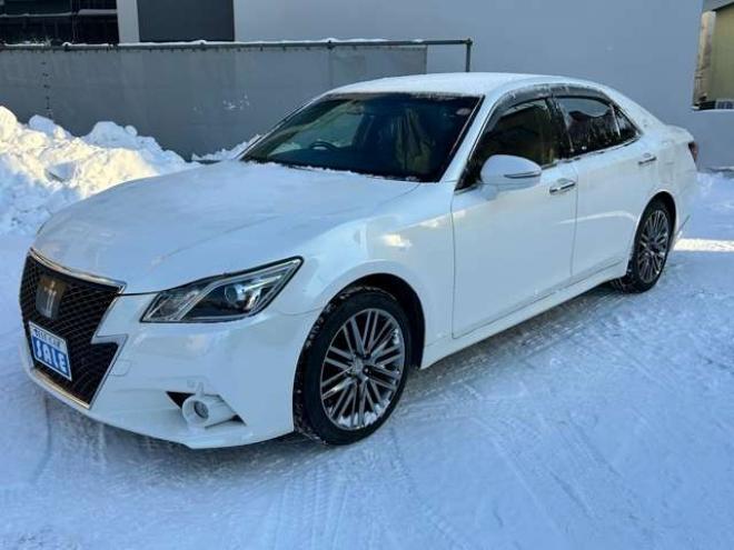 クラウンアスリート 2.5 i-Four 4WD　 2500