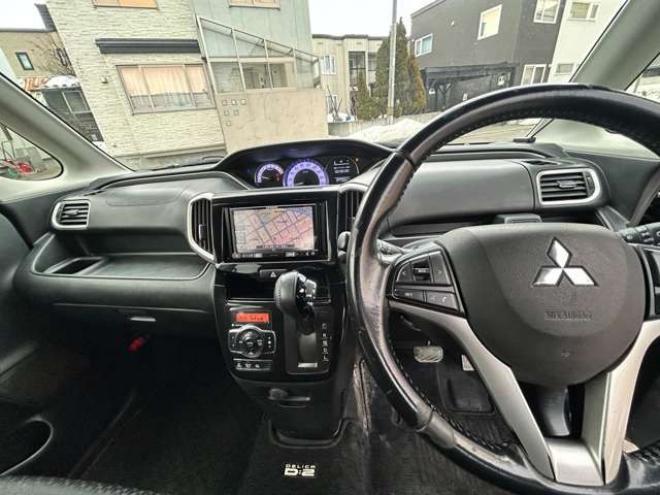 デリカD:2 1.2 カスタム ハイブリッド MV 4WD　 1200